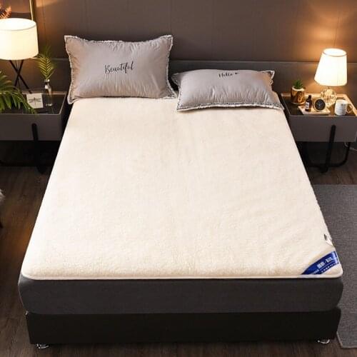 Big Size Warm Soft 100% wool thicken bedding for winter ,Sheepskin fur ivory color bed mattress for queen size bed