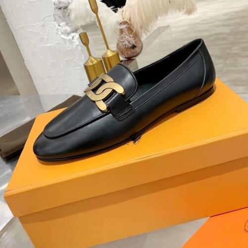 Loafers Women Slip On Flat Shoes Woman Metal Chain Mocasines Mujer Ladies Real Leather Shoes Pointed Toe Comfortable Women Shoes