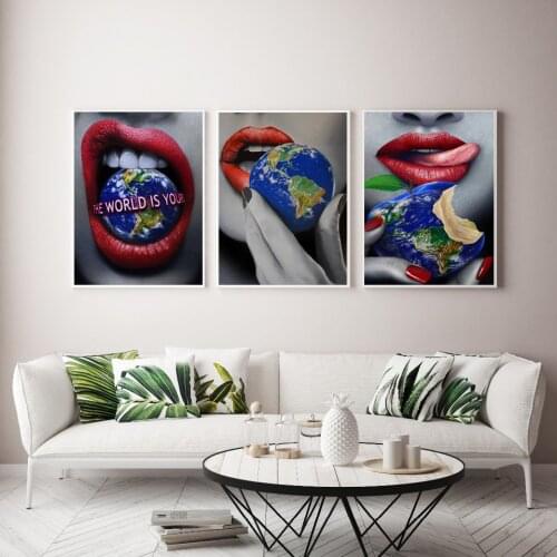 Canvas Paintings Prints Posters Modern Sexy Red Lips Bite Money Earth Abstract Wall Art Pictures For living room Decor Unframed