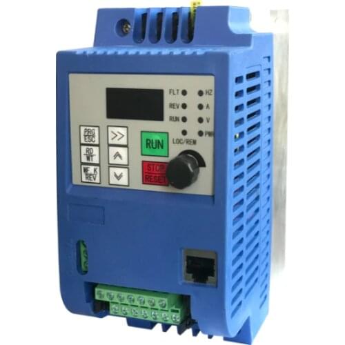 1.5KW / 2.2KW 220V Single-phase inverter input VFD 3 Phase Output Frequency Converter Adjustable Speed 1500W 220V Inverter