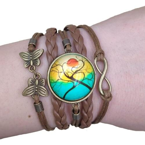 2021 New Fashion Multilayer Scenery Leather Bracelet Sunrise Style Punk Brown/black/white Round Time Gem Women Gift AT037-048