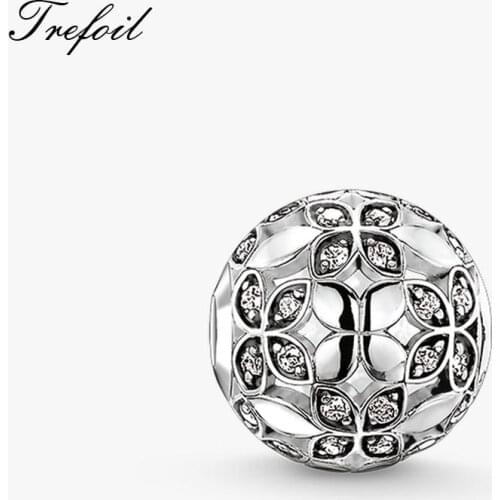 Charm Beads Clover Petals,2019 Fashion Jewelry Trendy Ethnic Silver Lucky Jewelry For Women and Men Fit Bracelet Necklace