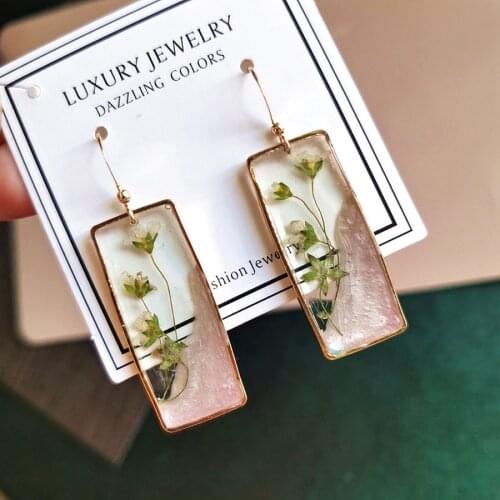 Simple Dried Flower Dangle Earrings for Woman Girl Geometric Rectangle Earring Simple Elegant Romantic Ears Jewelry