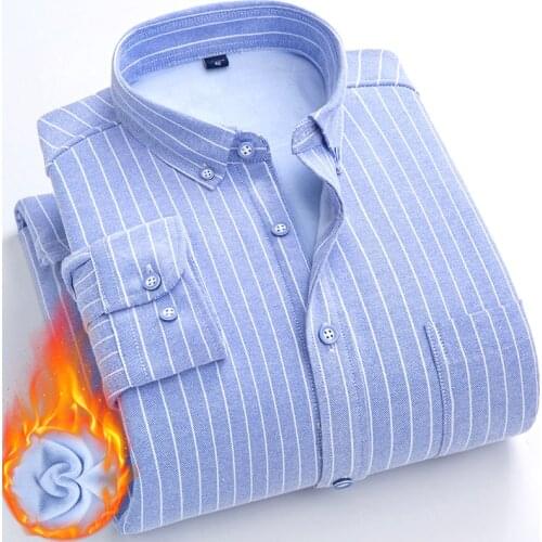 Qi Xiu Cai Men's Striped Shirts