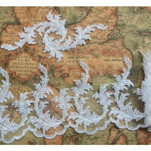 Unique Embroidery Bride Wedding Dress Veil Dedicated Car Bone Lace White 3 yards