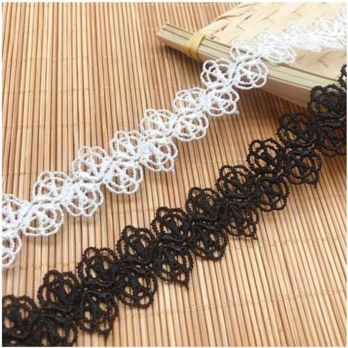 1Yards Embroidery Lace Fabric Guipure 2cm Ribbon Sewing Trimmings Cotton Lace Appliques For Clothing Dress Crafts dentelle QZ04