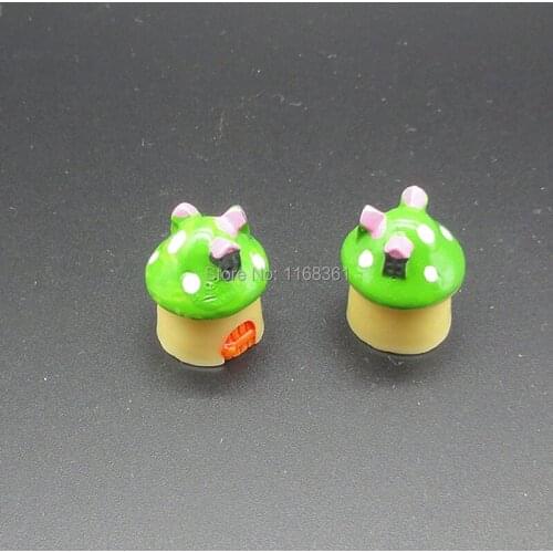 1pcs/lot Resin lovely green mushroom house 18mm Ornaments Micro landscape Ornaments Creative Home Gardening Decorations A007-7
