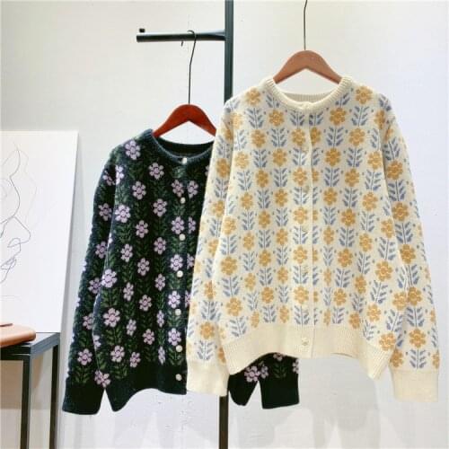 2021 New Autumn Women Flower Knitted Thick O-Neck Sweater Long SleeveFashion Sweater Women Casual Cardigans Coat