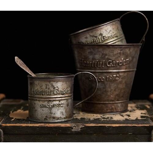 Photography Props Retro Drinkware Vintage English Printing Wrought Iron Flower Bucket Old Handle Cup Food Fruit Cup Home Kitchen