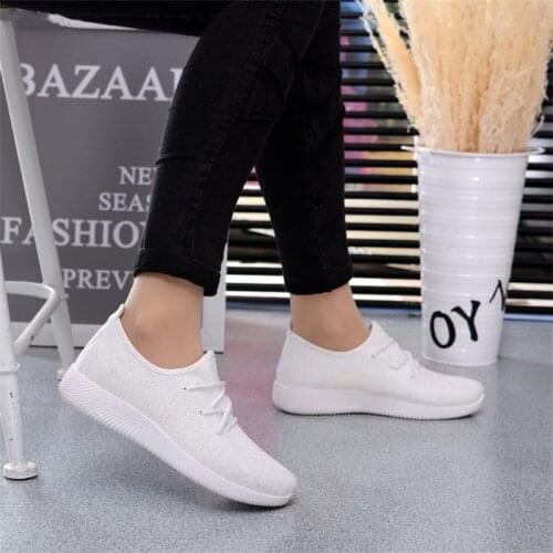 Womens Sports Shoes Breathable Casual Lightweight Platform Shoes Overwear Flat Shoes Mesh Shoes 2021 Summer New Style