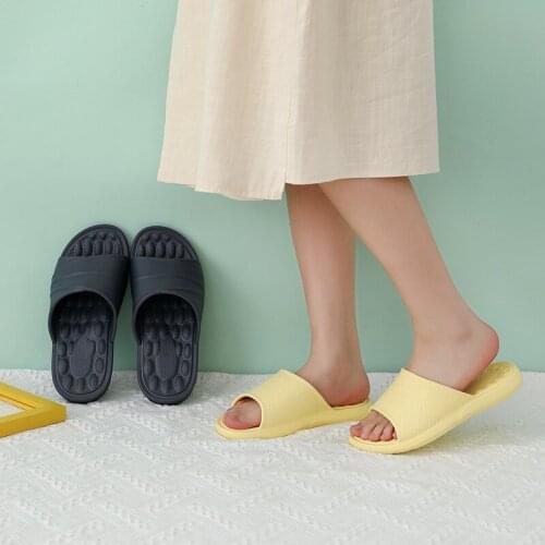 Home Anti-slip Couple Bathroom Soft Slippers Women Massage Bath Indoor Household Thick Slippers Men Shoes Men