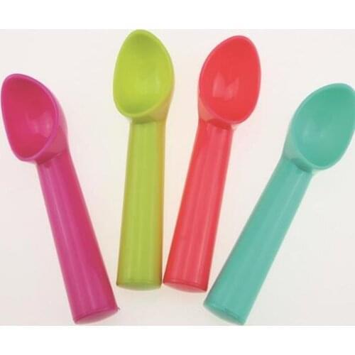 17.5*3cm Sweet Color Ice Cream Scoop Plastic Melon Baller Thicken Cylindrical handle Dessert Spoon Kitchen Tool