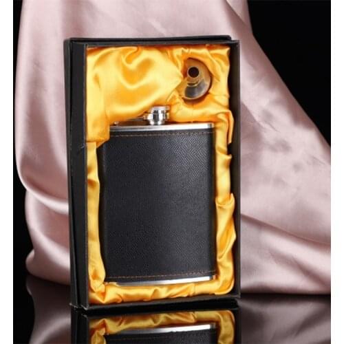8OZ Hip Flask MINI Liquor Bottle Flask And Funnel Gift Box Stainless Steel Wine Pot Leather Surface Portable Whiskey Bottle