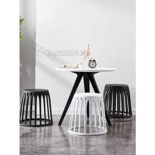Nordic Sofa Side Table Simple Bedroom Corner Table Mini Creative Coffee Table Modern Living Room Side Table Balcony Small Round