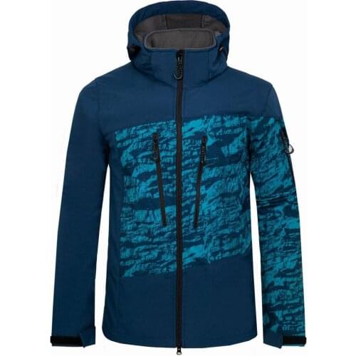 The new light version of men and women couples outdoor sports jackets windbreaker soft shell clothing