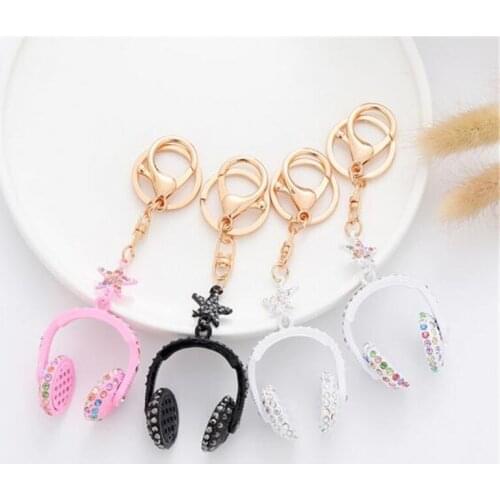 High Quality Creative Rhinestone Keychain Crystal Earphone Shape Women Keychain Best Gift For Friend Jewelry Wholesale