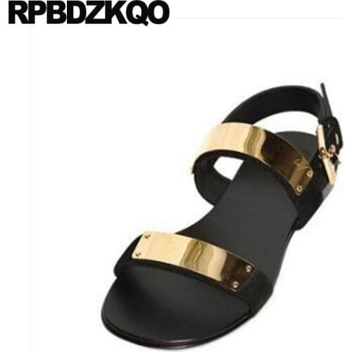 Fashion Strap Casual Mens Sandals 2018 Summer Outdoor Spike Shoes Stud Famous Brand Beach Men Breathable Black Flat Rivet