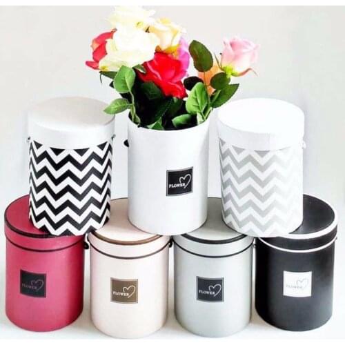 Creative Handheld Round Flower Bouquet Boxes Living Vases Florist Box Flower Plant High Grade Boxes 14*18CM Drop Shipping