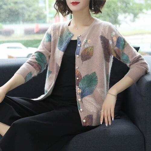 2021 New Knitt Womens Sweater Middle-aged And Elderly Mother Sweater Cardigan Jacket Spring Womens Coat Outerwear Female Tops