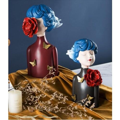 Nordic Creative Character Girl Resin Accessories Home Livingroom Table Artwork Decoration Hotel Office Desktop Figurines Crafts