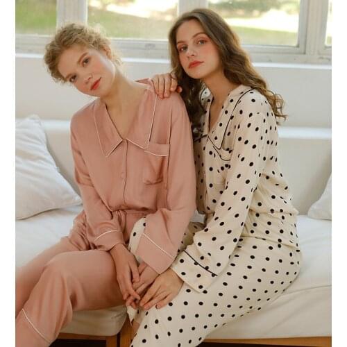105 Spring Autumn Stain Dot Womens Shirt Pajamas Set Long Sleeve Two-pieces Sleepwear V-neck Women Nightwear Full Pant Homewear