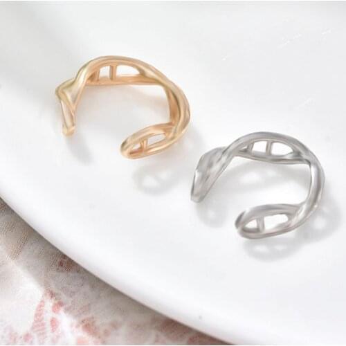1pcs Temperament Compact Clip Earrings Fashion Simple C-shaped Ear Bone Clip Personality Trend Creative Ins Female Jewelry