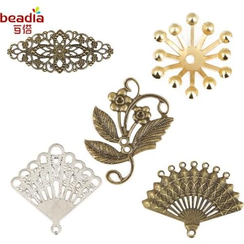 10Pcs/lot Ancient Bronze/Gold/White Colors Multiple Size Pendant Retro Fashion For DIY Jewelry Accessories 2018 New Arrival