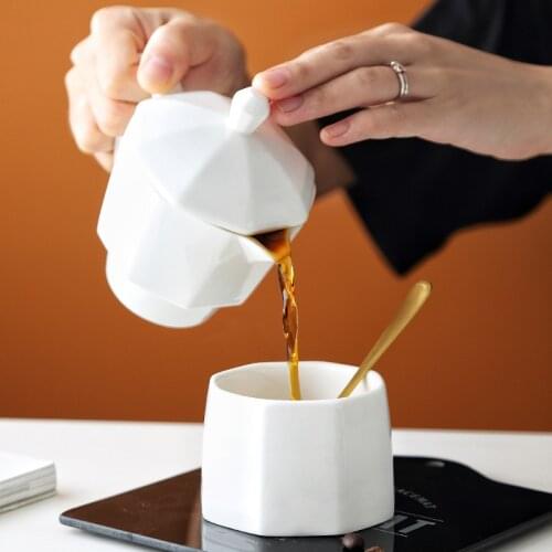 Bella y bestia nespresso Coffee Pot 260ml Cup (180ml) Ceramic Coffee Pot Alphabet Pot Cup Set Office Coffee Cup Creative Nordic