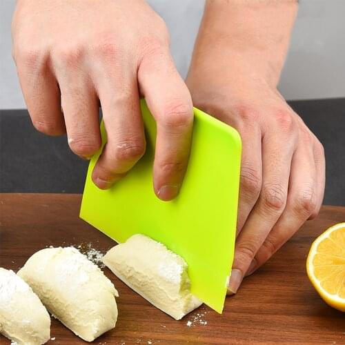 Pastry Cutter Plastic Baking Tool Cream Scraper for Dough Cut DIY Cake Kitchen Accessories Bench Scraper