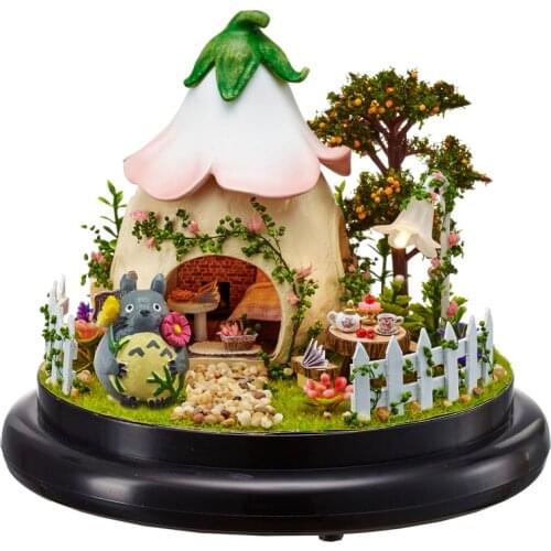 DIY Cottages Music Box Valentine 's Day Gift To Girlfriend Handmade Cartoon LED House With Dust Cover Figurines Birthday Gift