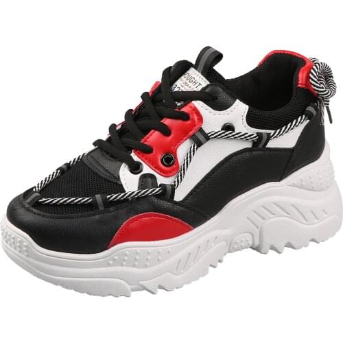 New Reflective Womens Sneakers Night Glowing Fashion Running Shoes Female Thick Platform Street Walking Shoes Stylish Sneakers