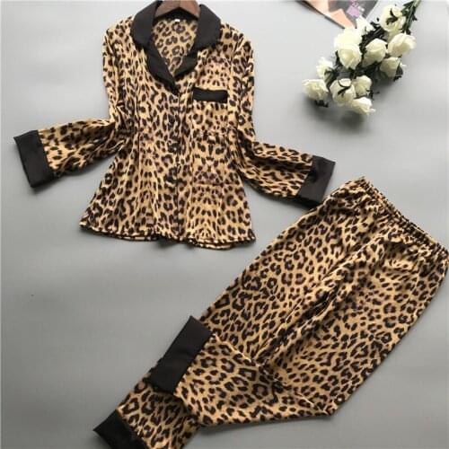 Fashion spring summer autumn long sleeve pajamas womens imitation silk home wear set leopard sexy pajamas ice silk two pieces