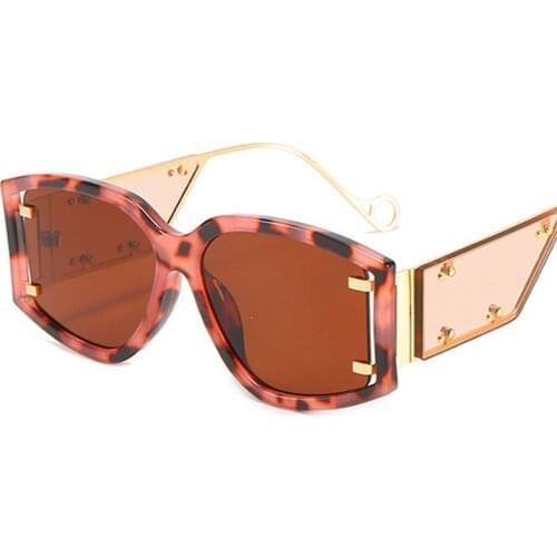 Popular Fashion Oversized Square Women Sunglasses Retro Rivets Gradient Eyewear Shades UV400 Men Sun Glasses