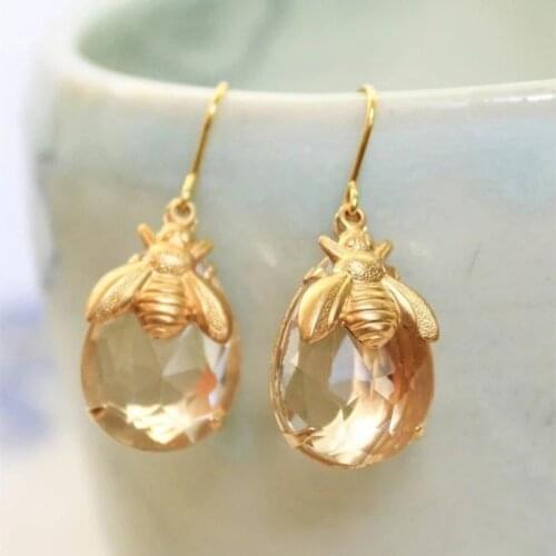 Fashion Honey Bee Earrings Bumblebee Drop Earrings for Women Crystal Clear Glass Insect Gift Honeybee Earrings Female Jewelry