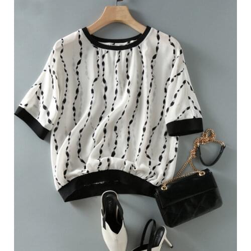 Chiffon Ladies Shirts Spring Summer Elegant Fashion Blouses Women O-Neck Half Sleeve All-Match Tops Blusas MM1019