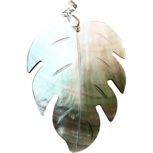 Free shipping Fashion Jewelry Mother of pearl Shell Leaf Pendant Bead MC9365