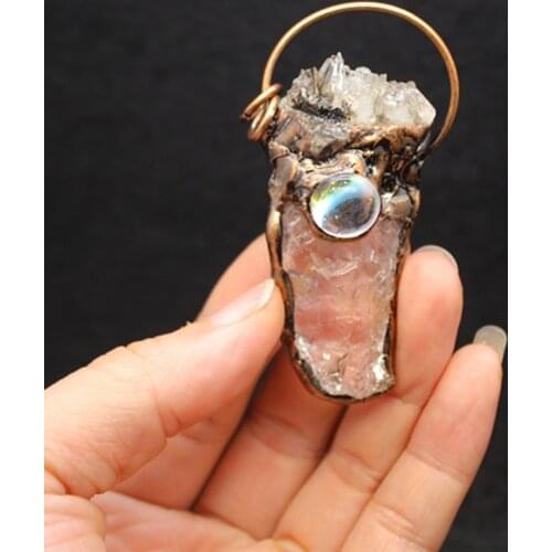 The new strange 3pcs/Lot Dagger Shape White Crystal Quartz Pendant Paved Bronze Plated Loop Druzy Necklace Hand Made Jewelry