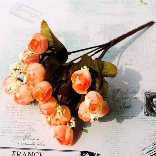 1bundle with 5 forks Europe Style Artificial Flowers Bouquet Small Roses with leaves for Wedding Decoration