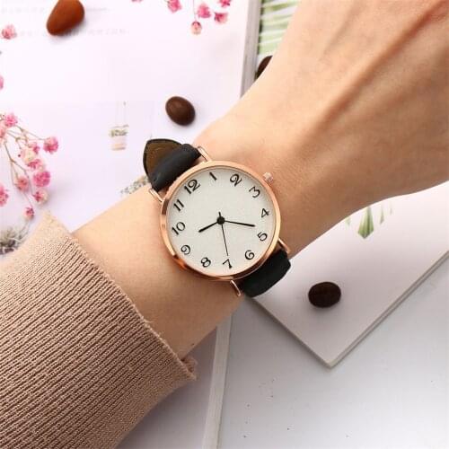 Wholesale New Simple Ladies Quartz Watch Temperament Casual Watch Female Models