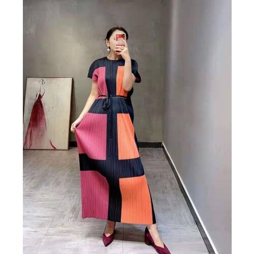 HOT SELLING pleated miyake o-neck short sleeve patchwork pleated Lace up dress straight dress IN STOCK