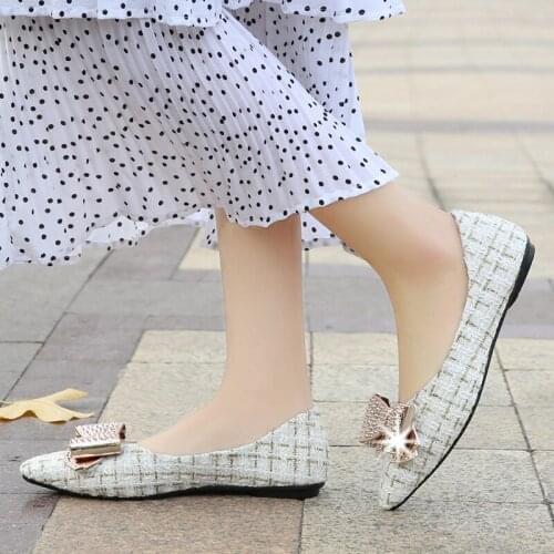 Leisure pointy flats shoe princess shiny elegant Crystal shoe Fashion elegant women Metal decoration Butterfly-knot shoes U25-36