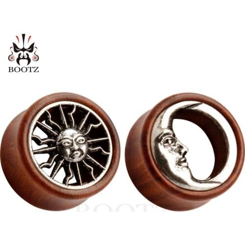 KUBOOZ 2PCS Asymmetric Wood Ear Piercing Tunnel Earrings Moon Sun Plugs Stretcher Fashion Body Jewelry Gauges Gift Women Men