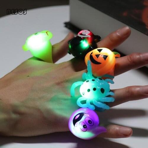10pcs Wholesale Halloween Ball Party Decorations Finger Lights Illuminated Toy Pumpkin Bat Spider Rings Decorations Gifts