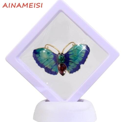 AISHIYINNA New Enamel Amber Blue Butterfly Brooch Ladies Insect Brooch Winter Design Fashion Jewelry