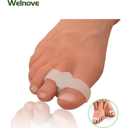 2Pcs 2 Hole Feet Foot Care Gel Toe Straighteners Separator Hallux Valgus Bunion Corrector Pain Relief Foot Massager C136