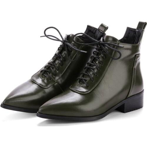 Big Size Fashion of European and American style with pointed front lace and short barrel Martin boots