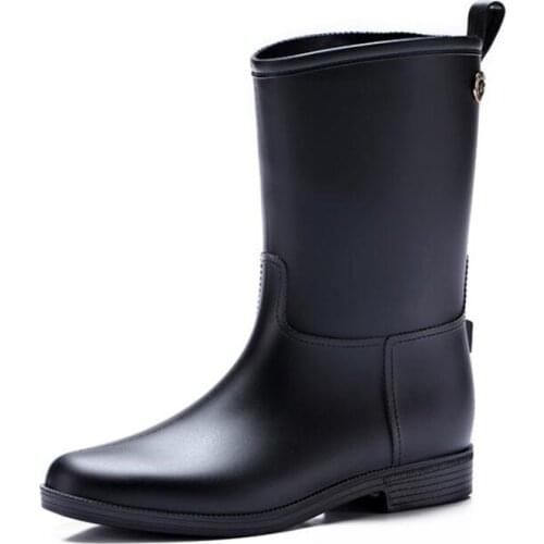 Fashion Simple Ladies Rain Boots Non-slip Rain Boots Womens High Rain Boot PVC Flat Heel Waterproof Boot