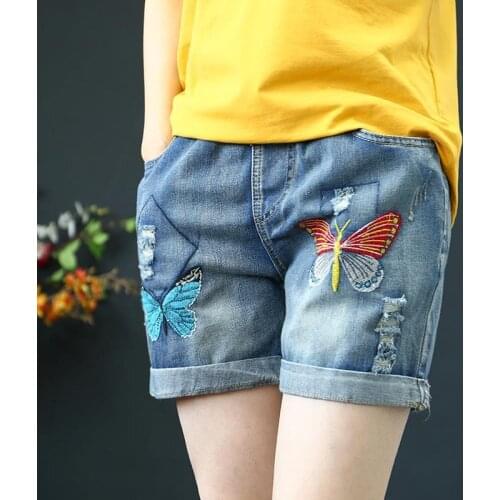 Retro Elastic Waist Denim Shorts Womens Summer New Butterfly Embroidered Ripped Straight Casual Curling Pants