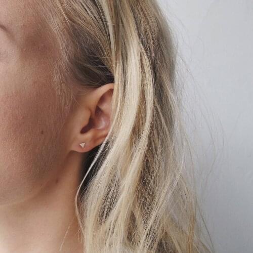 Stainless Steel Geometric Triangle Stud Earrings for Women Gold Silver Plated Simple Earrings Valentines Day Jewelry Gifts