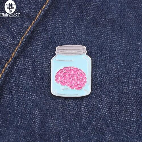 Wholesale 10 PCS/LOT Brain Pin Badge Medical Doctor Neurology Gift Pink Enamel Pins Metal Trendy Jewelry Cute Brooches for Women